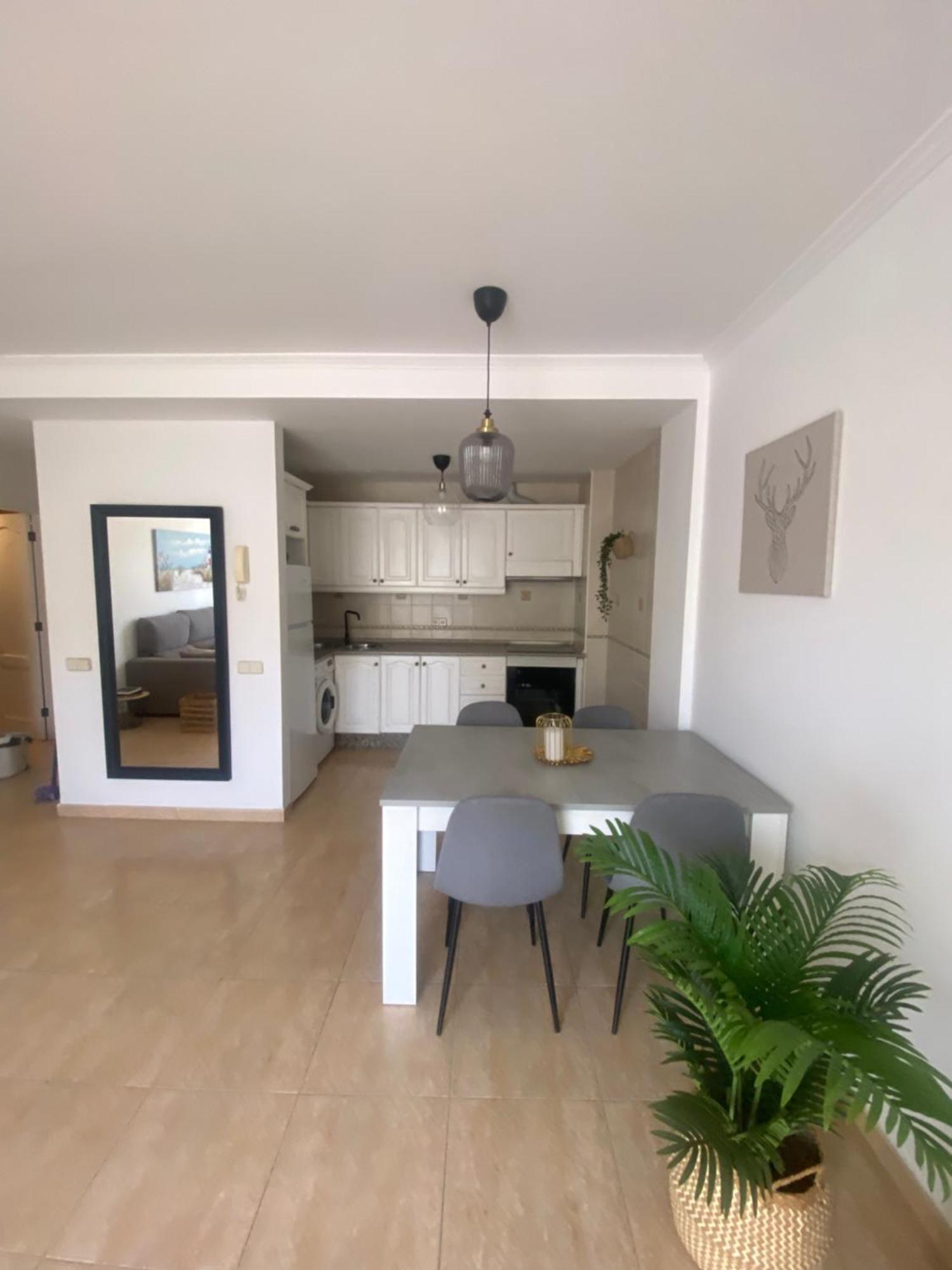Light House Apartment Коралео Екстериор снимка